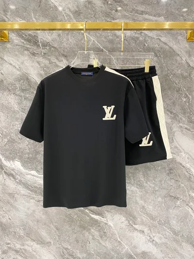 LV Louis Vuitton 2026SS Casual Short Sleeve Shorts Set