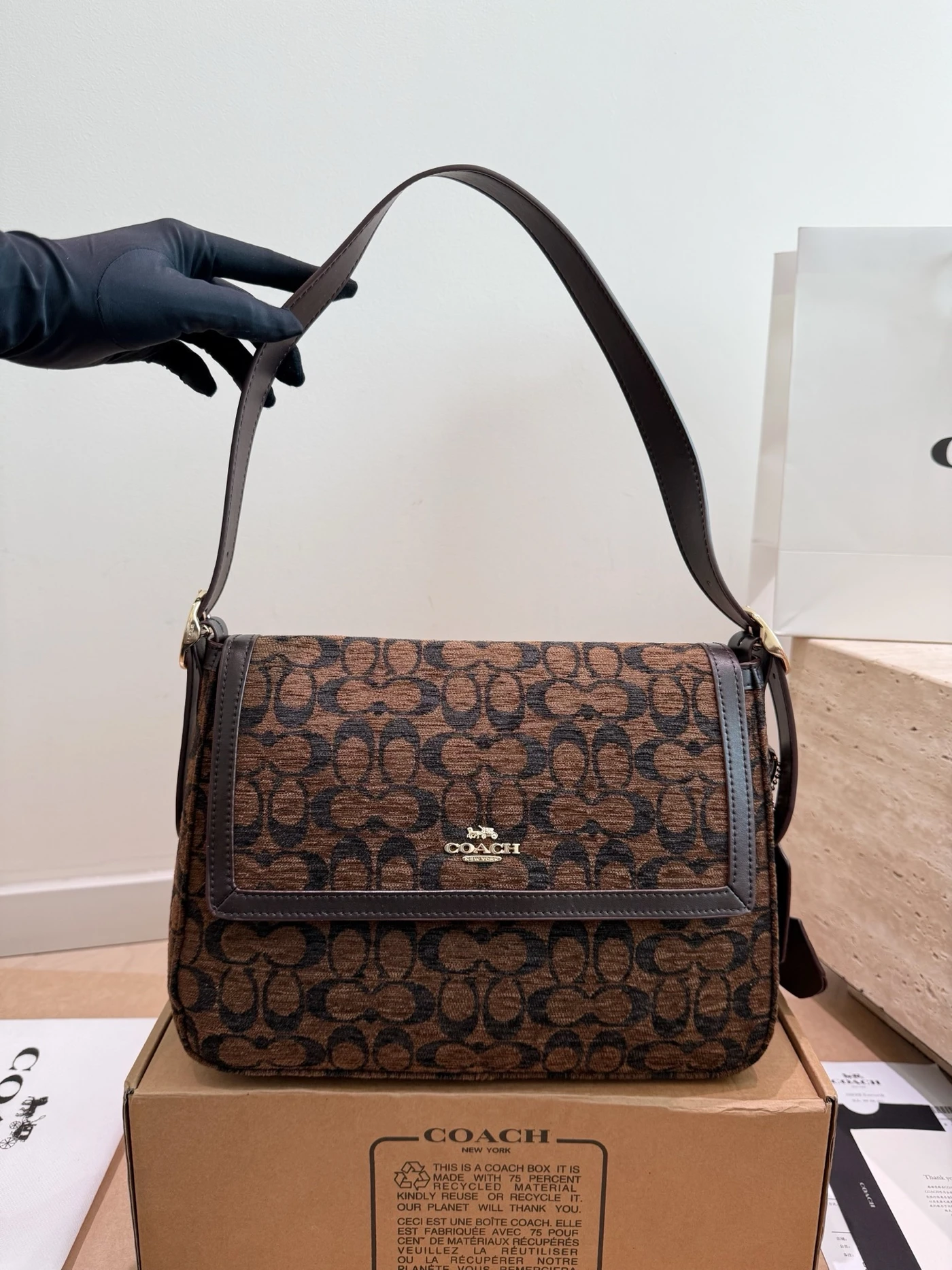 LM-BAG-0114