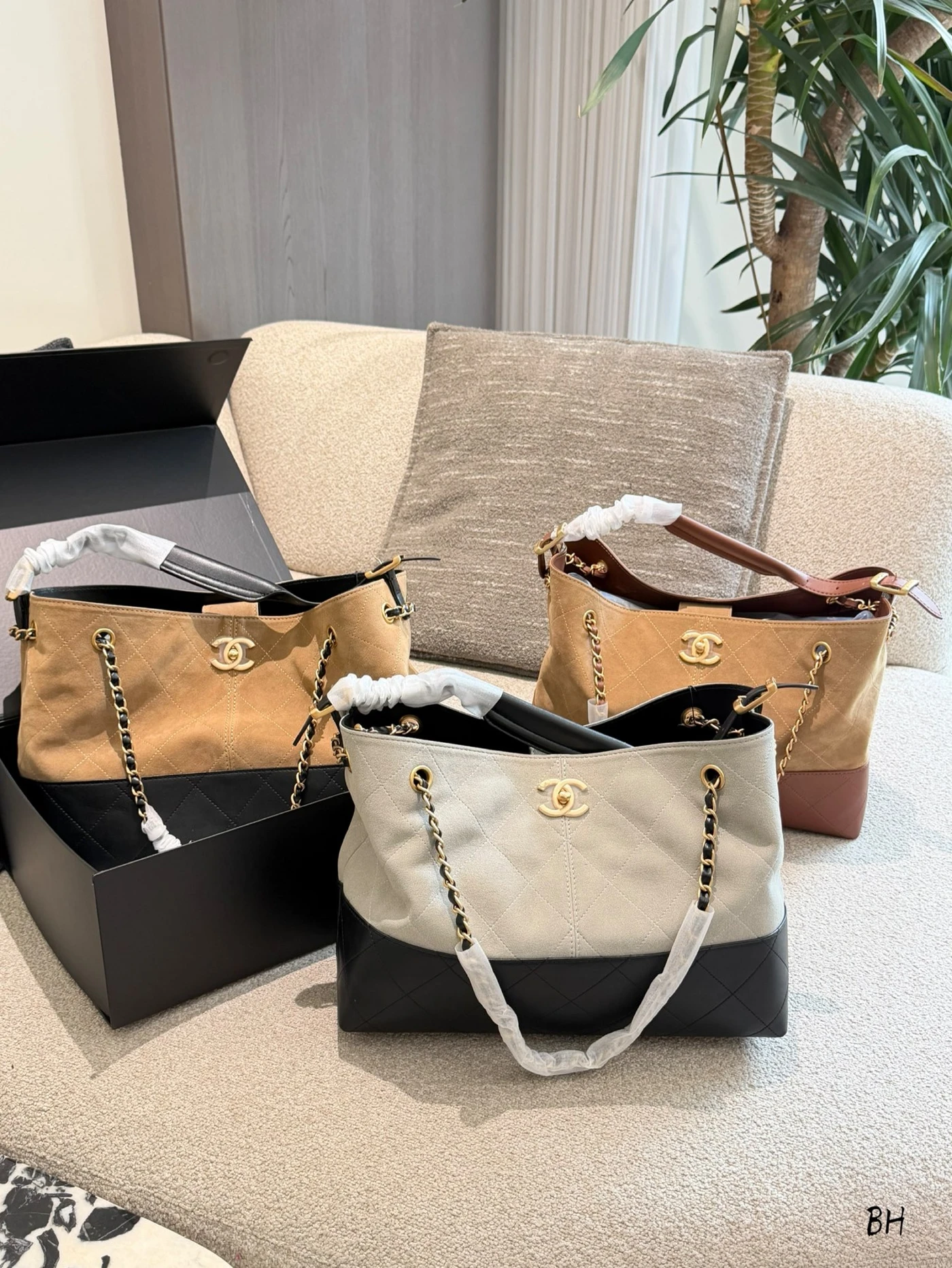 LM-BAG-1469