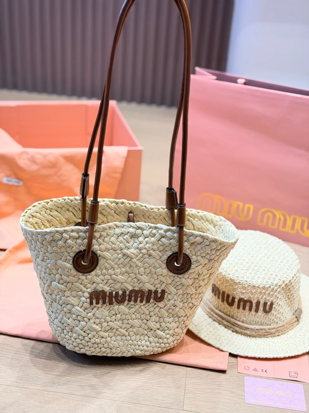 LM-BAG-1493
