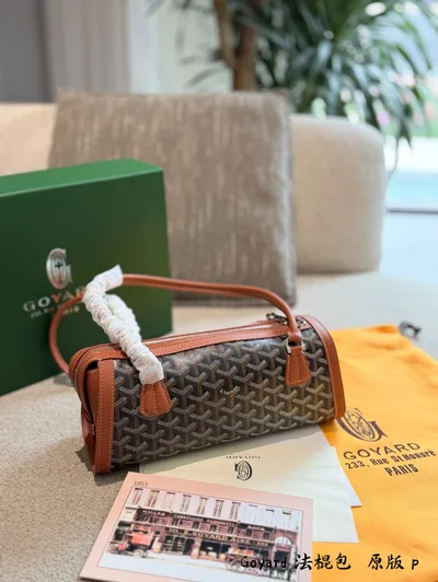 Goyard Bonbonnire Baguette Bag
