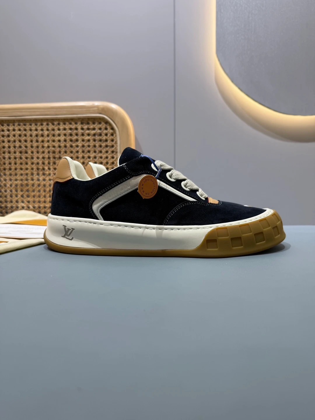 lm-sho-0133