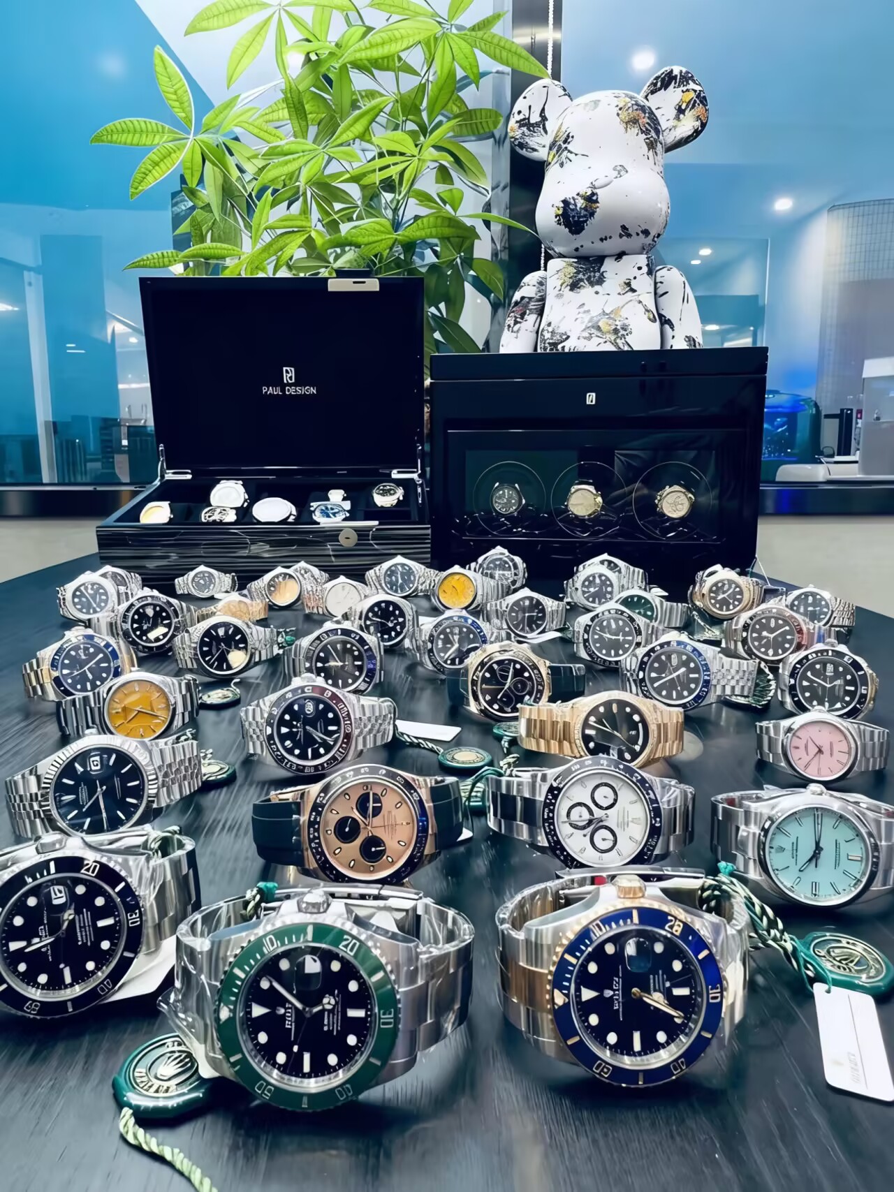 Minimal fashion watches selection